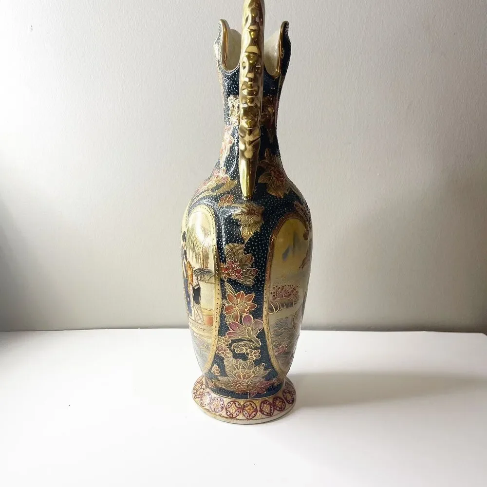 Vintage Satsuma Vase Pitcher Gold Handle 20th Century Chinoiserie Hand Painted‎